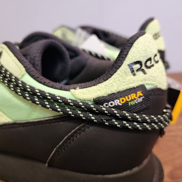 Reebok x Pleasures Classic Leather Trail Neon Mint Men's 9.5 NWOB H06244 - Picture 10 of 12